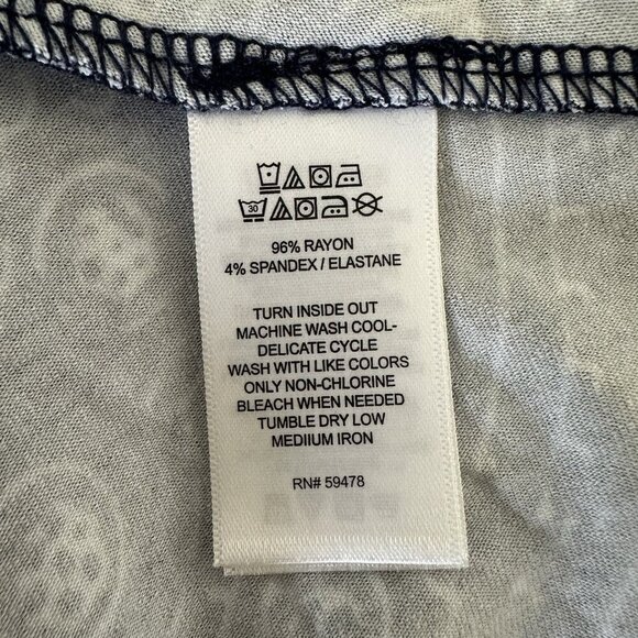 Cynthia Rowley Shift Dress 1X Navy Blue Paisley V Neck Knit Stretch - Picture 7 of 8